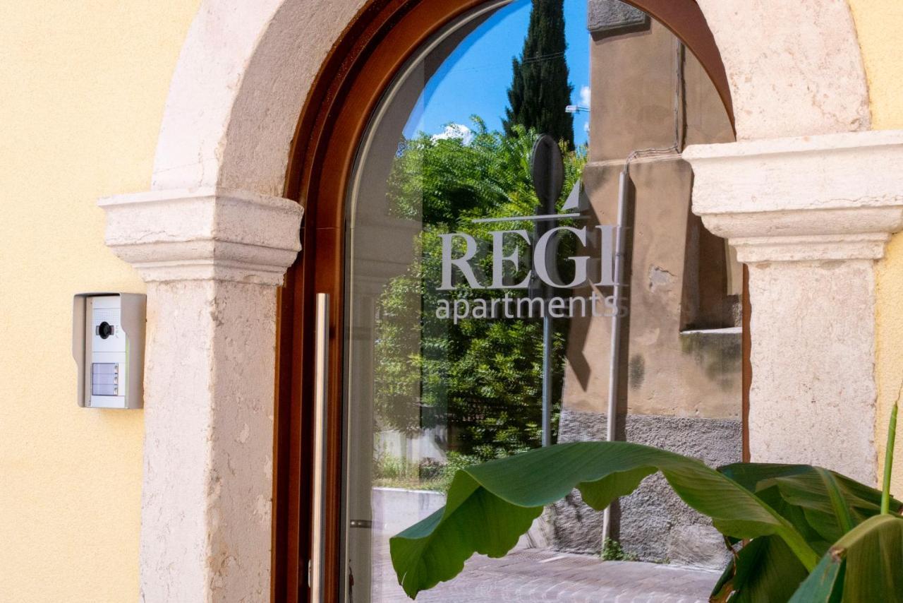 Regi Apartments Pacengo Di Lazise Bagian luar foto